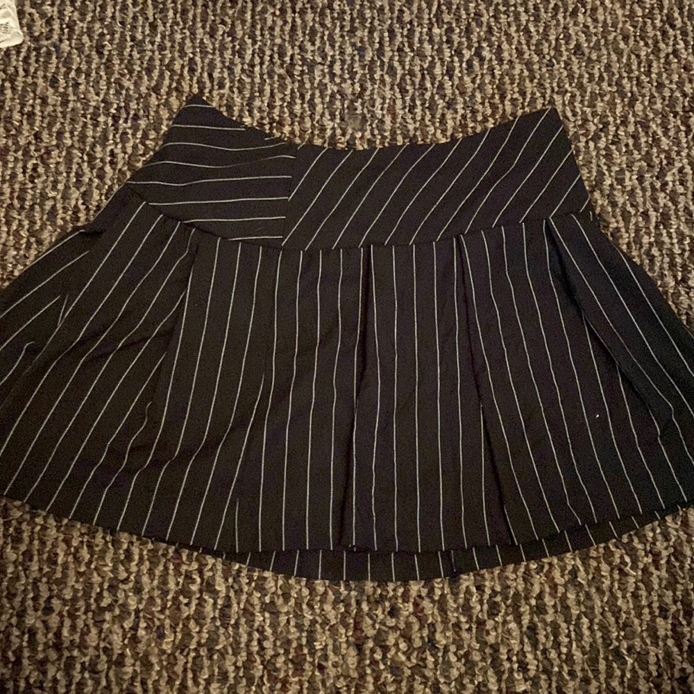 H & M Black Pinstripe Skater Skirt Brand New Without Tags